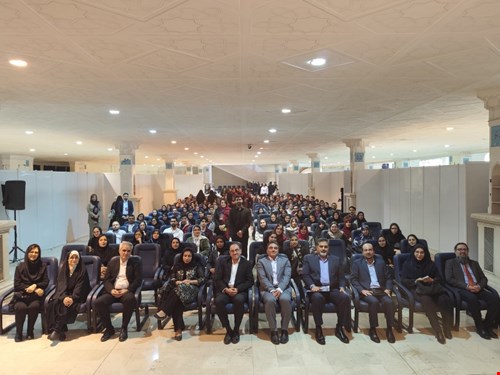آلبوم همایش ملی نوآوران و کارآفرینان صنعت آرایشی، بهداشتی و شوینده (IECC)
